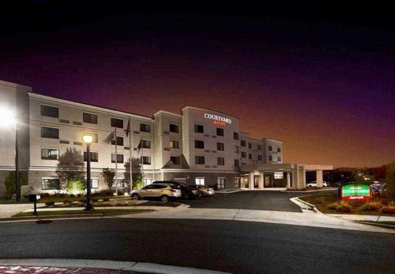 Hotel Courtyard By Marriott Salisbury Exterior foto